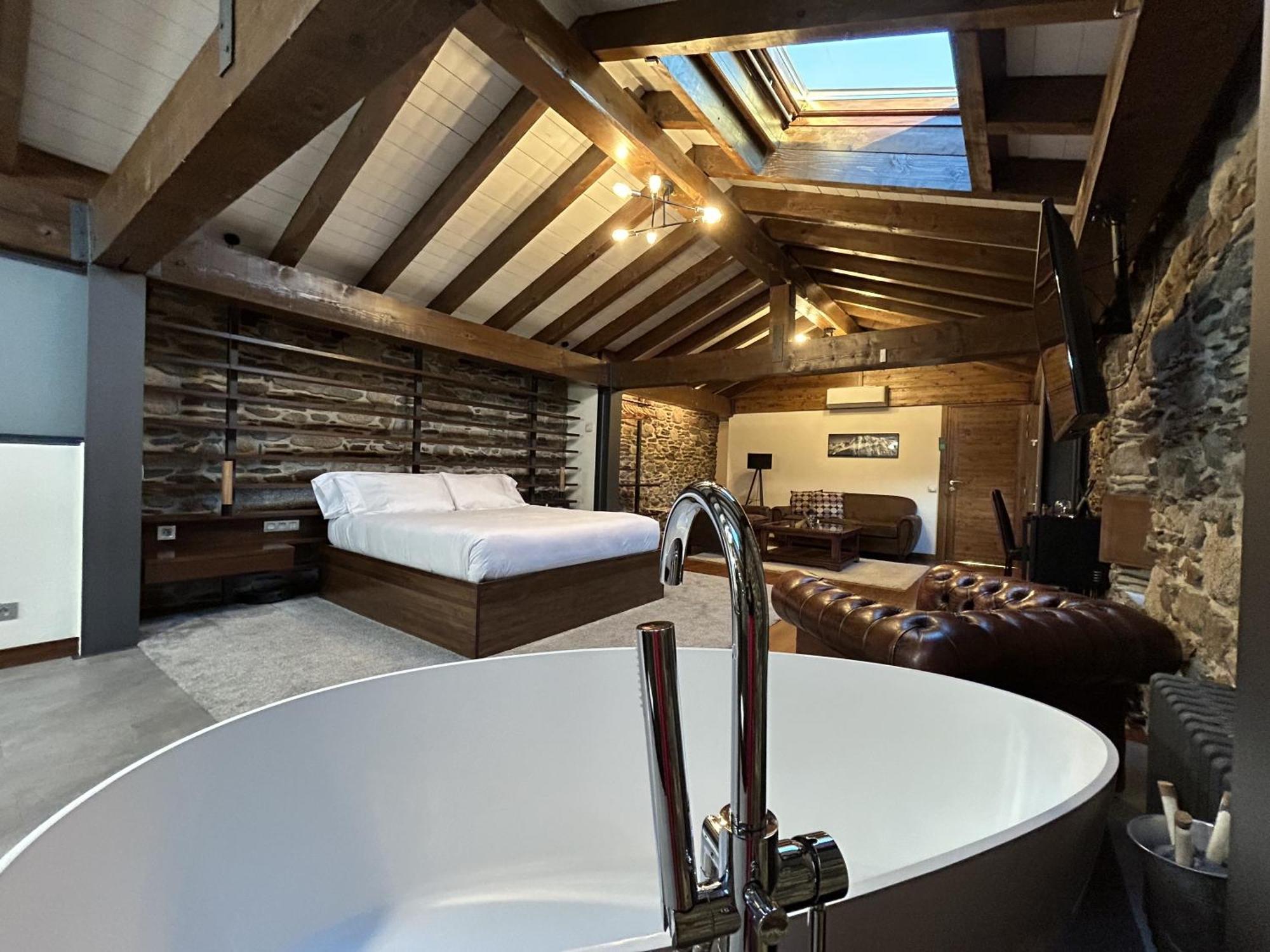 Mas Farner - Adults Only Bed and Breakfast Λίβια Δωμάτιο φωτογραφία