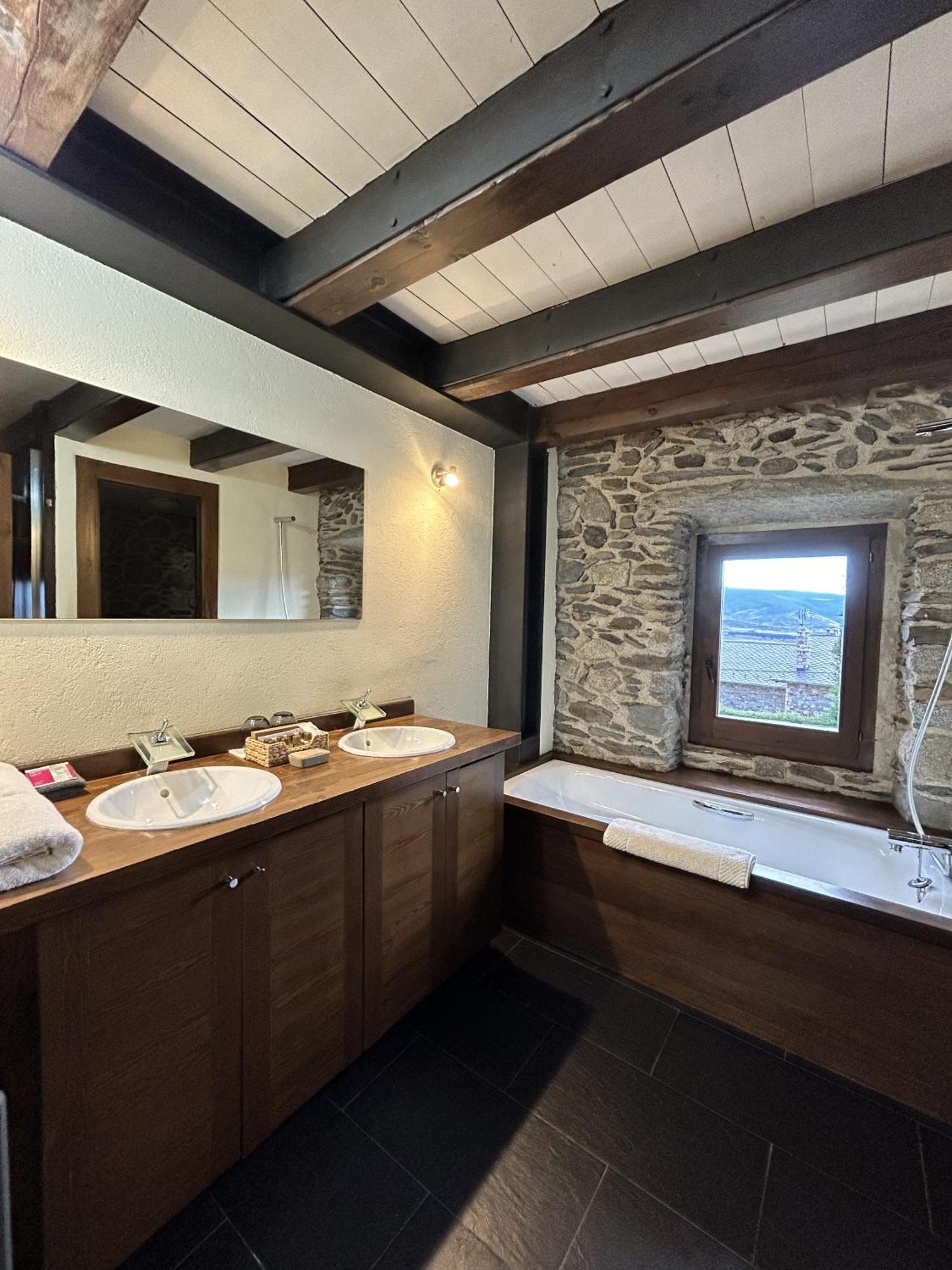 Mas Farner - Adults Only Bed and Breakfast Λίβια Δωμάτιο φωτογραφία