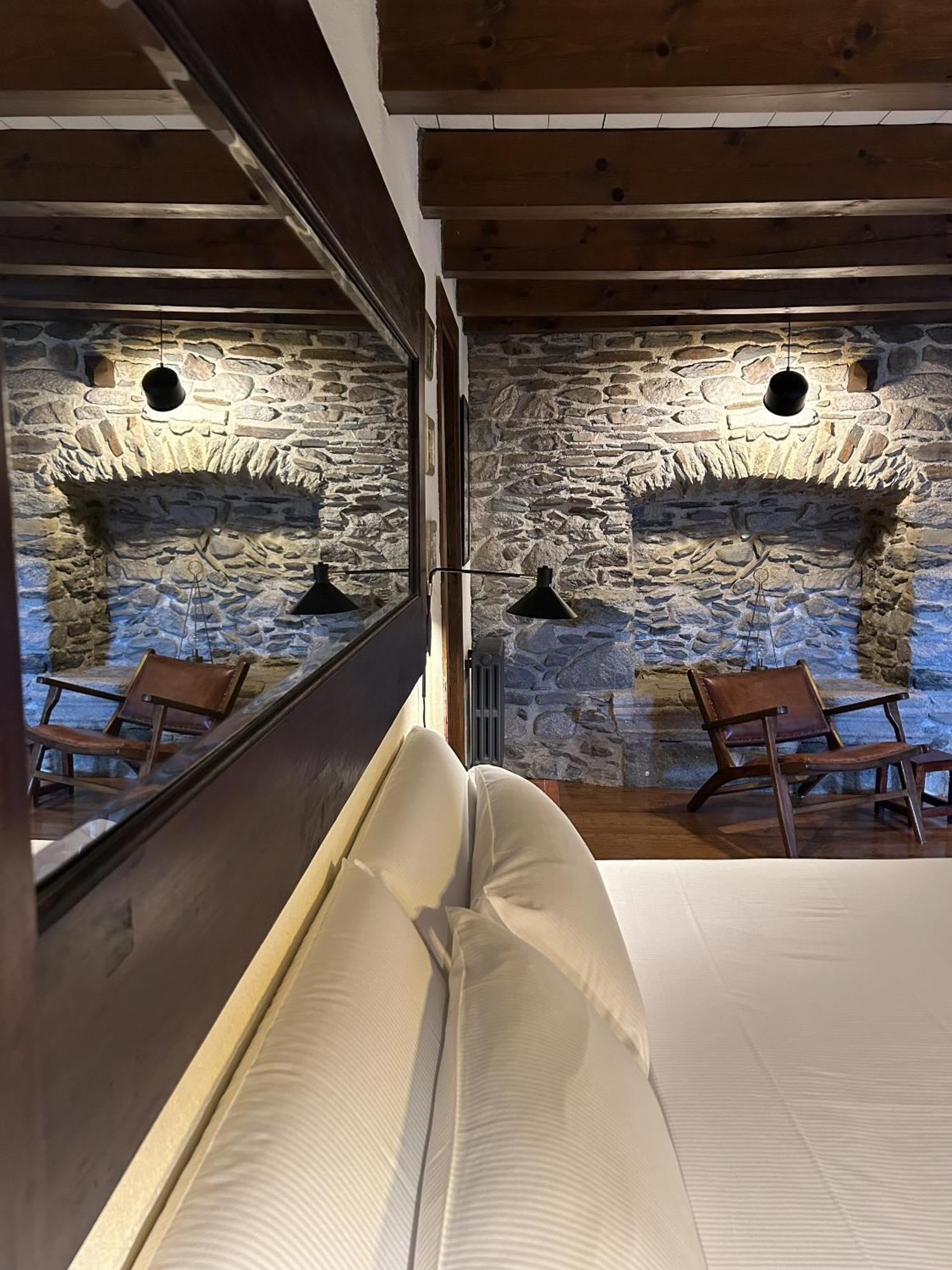 Mas Farner - Adults Only Bed and Breakfast Λίβια Δωμάτιο φωτογραφία